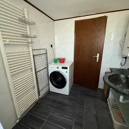 Aeolus Residences - Cozy Family House With Yard * Drama